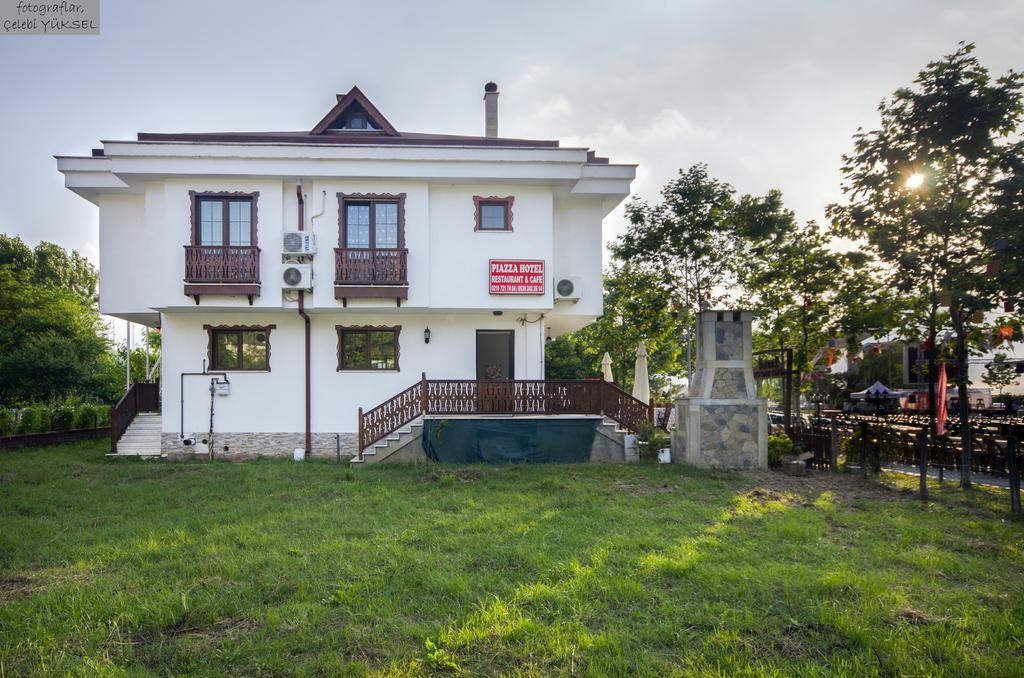 Agva Piazza Hotel Exterior foto